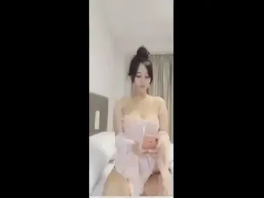 Live Show 136 Ngentot Brutal Cewek Sange Becek Banjir